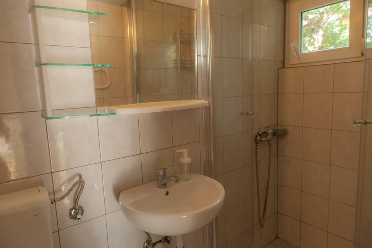 Holiday Home Domi Novi Vinodolski Eksteriør bilde
