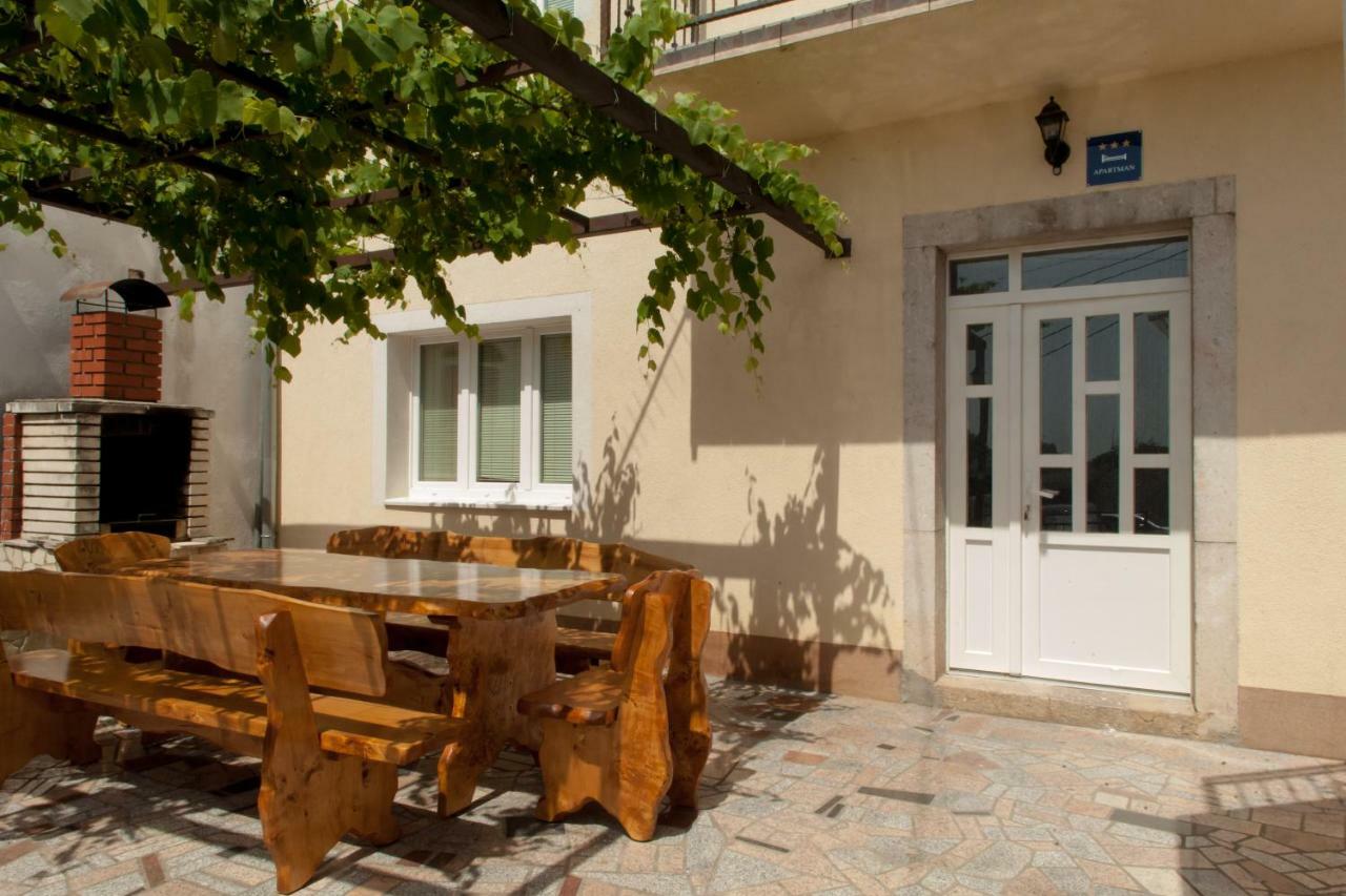 Holiday Home Domi Novi Vinodolski Eksteriør bilde